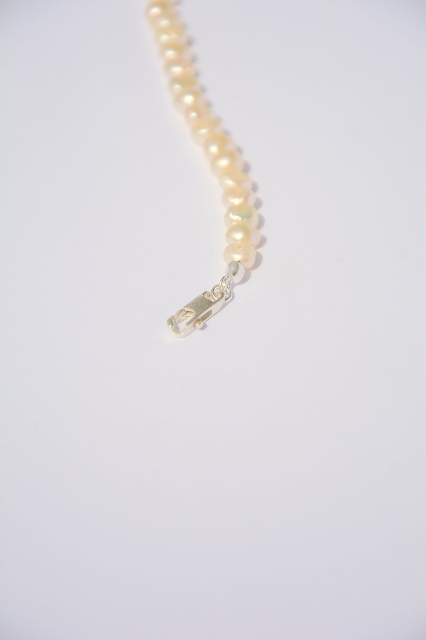 THE SQUIGGLY PEARL BRACELET - squïd studios